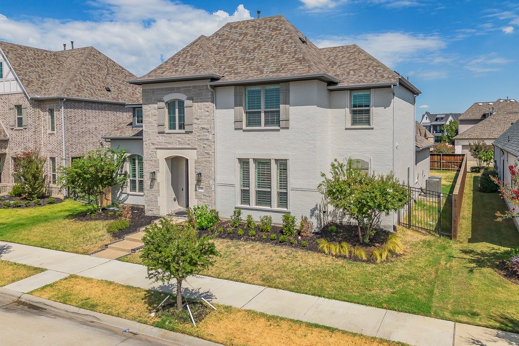 1703 Silver Marten Trail, Arlington, TX 76005 — photo 2