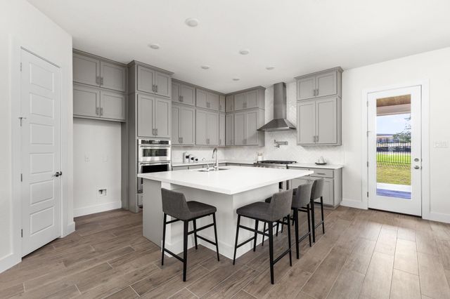 904 Arundel RD, Lakeway, TX 78738
