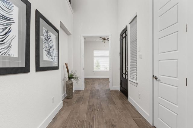 904 Arundel RD, Lakeway, TX 78738