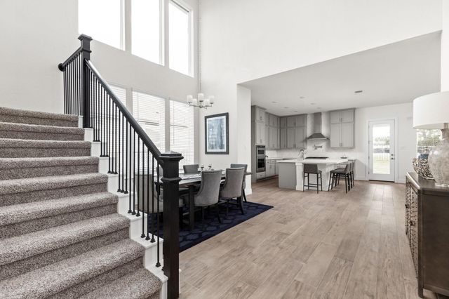 904 Arundel RD, Lakeway, TX 78738