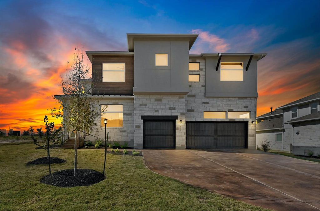 904 Arundel RD, Lakeway, TX 78738