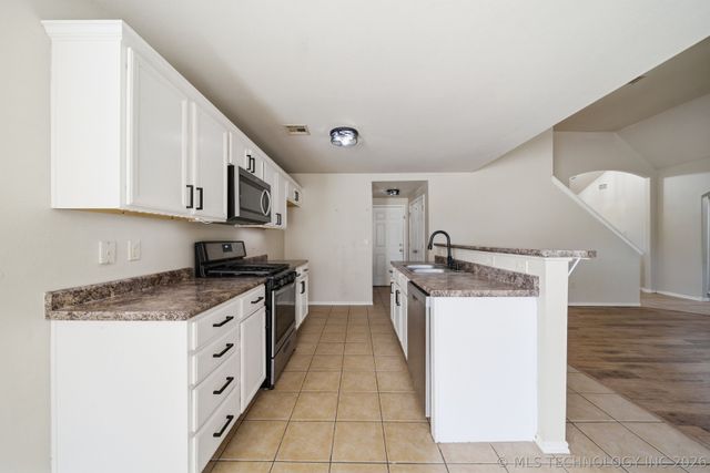 3604 E Aurora Street, Broken Arrow, OK 74014