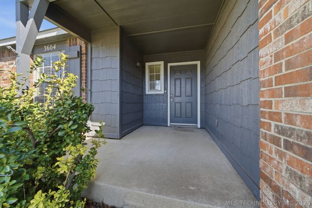 3604 E Aurora Street, Broken Arrow, OK 74014