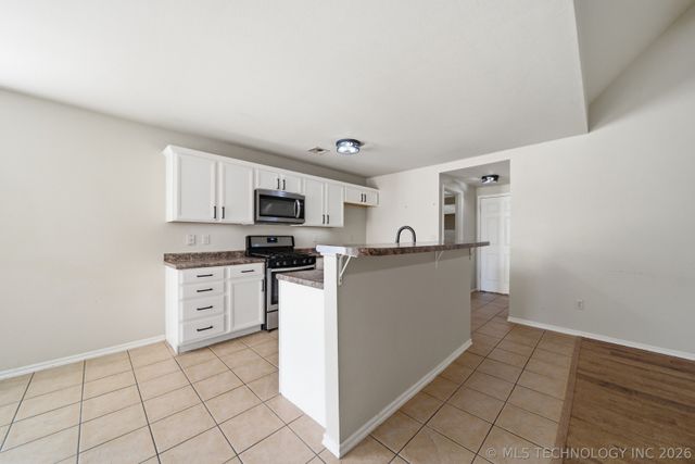 3604 E Aurora Street, Broken Arrow, OK 74014