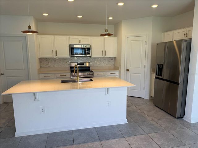 988 HAROLD PASS, Winter Haven, FL 33884