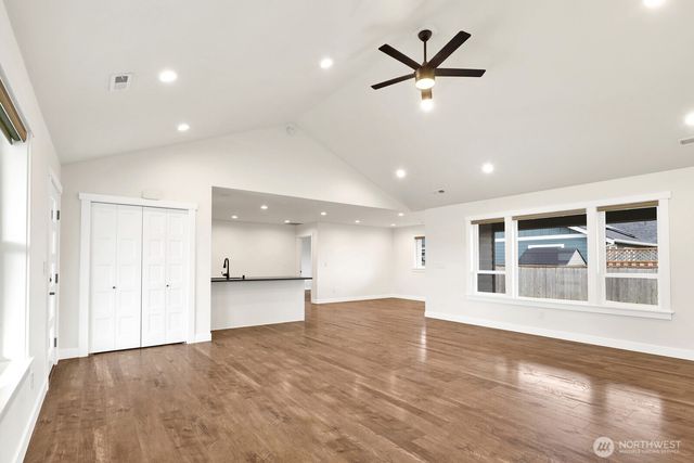 1302 Night Hawk Way, Everson, WA 98247