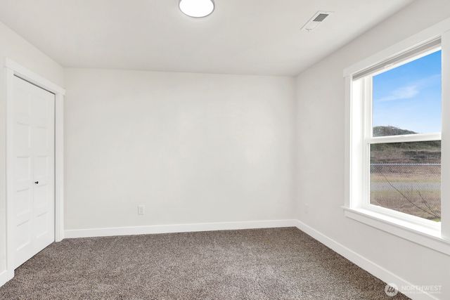 1302 Night Hawk Way, Everson, WA 98247