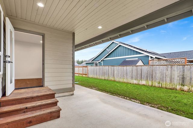 1302 Night Hawk Way, Everson, WA 98247