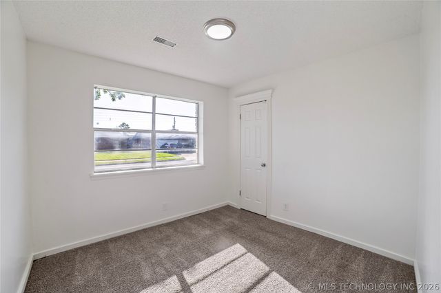 11863 E 62nd Street, Broken Arrow, OK 74012