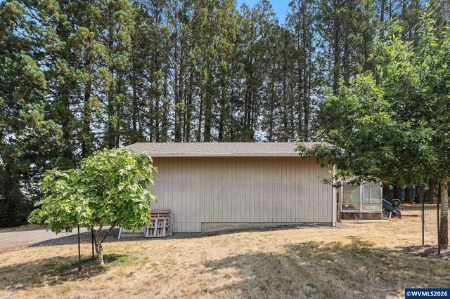6890 Canyon St SE, Salem, OR 97317