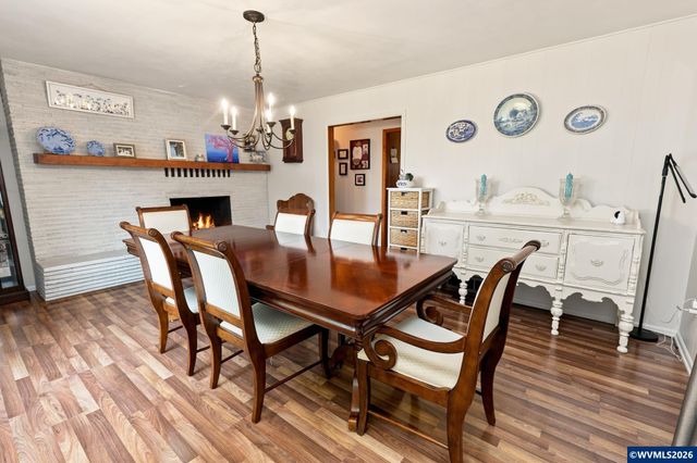 6890 Canyon St SE, Salem, OR 97317