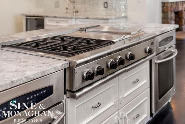 520 Pleasant Street, Birmingham, MI 48009