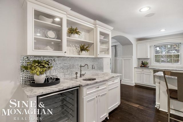 520 Pleasant Street, Birmingham, MI 48009