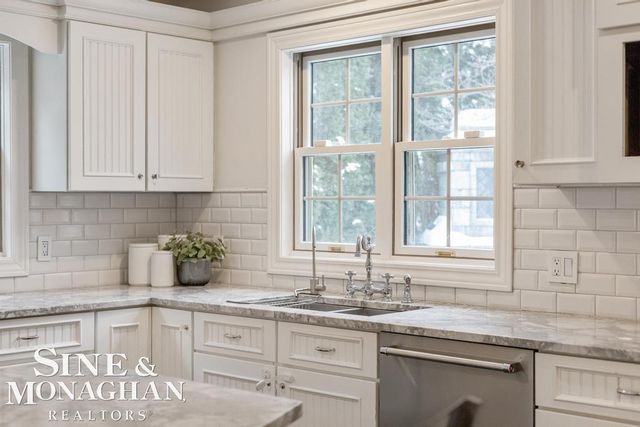 520 Pleasant Street, Birmingham, MI 48009