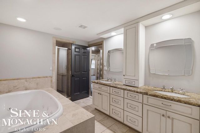 520 Pleasant Street, Birmingham, MI 48009