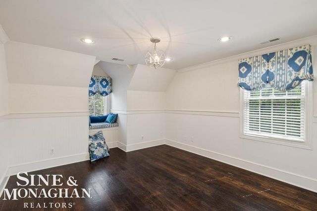 520 Pleasant Street, Birmingham, MI 48009