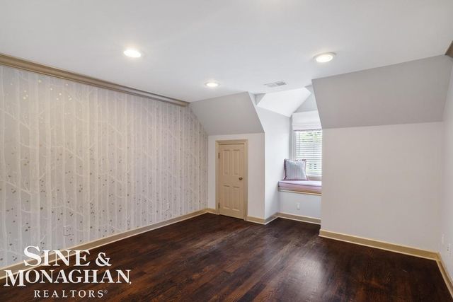 520 Pleasant Street, Birmingham, MI 48009