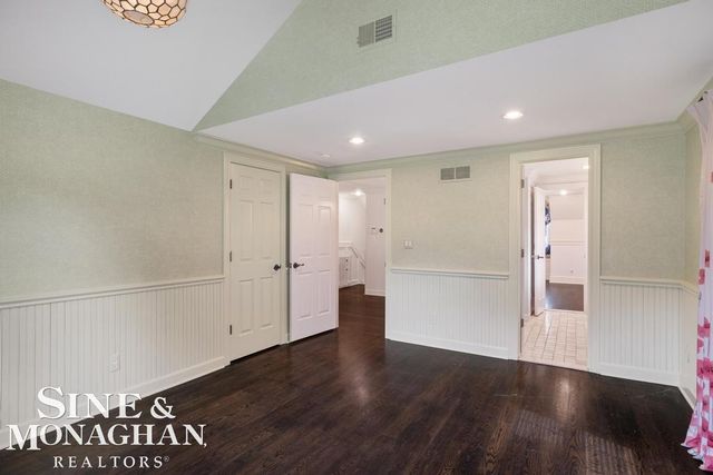 520 Pleasant Street, Birmingham, MI 48009