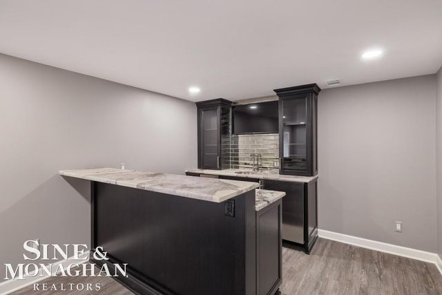 520 Pleasant Street, Birmingham, MI 48009