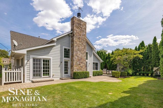 520 Pleasant Street, Birmingham, MI 48009