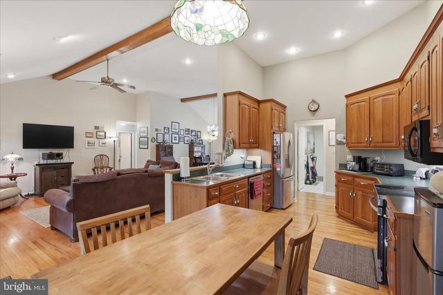 7018 FAIRWAY OAKS, Fayetteville, PA 17222