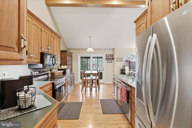 7018 FAIRWAY OAKS, Fayetteville, PA 17222