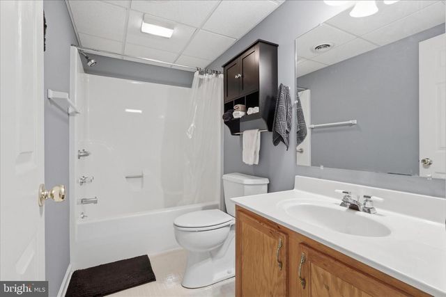 7018 FAIRWAY OAKS, Fayetteville, PA 17222