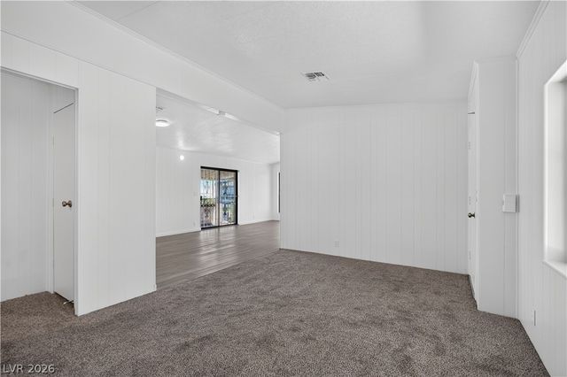 5048 Royal Avenue, Las Vegas, NV 89103