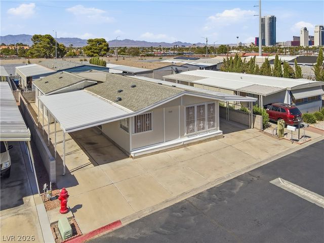 5048 Royal Avenue, Las Vegas, NV 89103