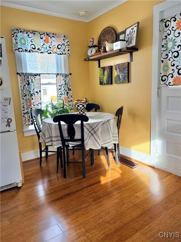 10 Maple Street, Auburn, NY 13021