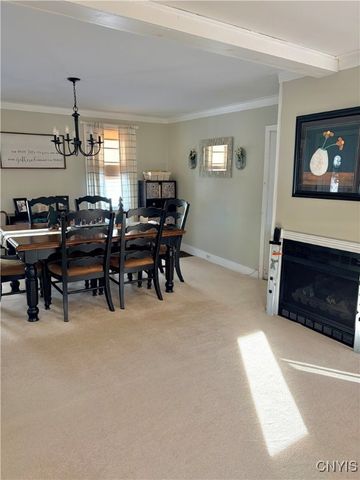 10 Maple Street, Auburn, NY 13021