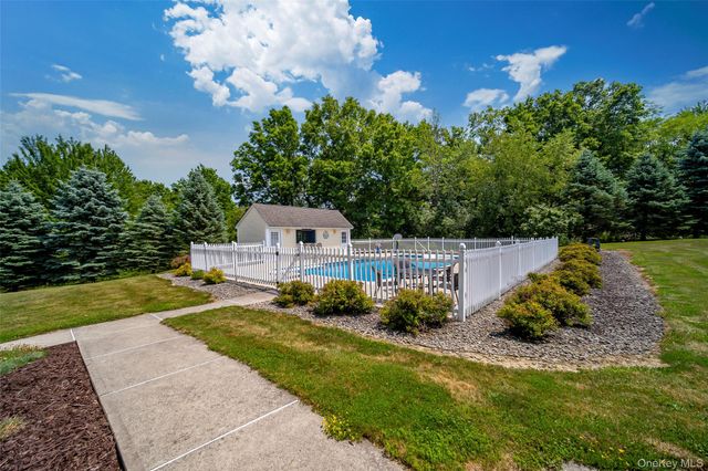 32 Old Chester Road, Goshen, NY 10924