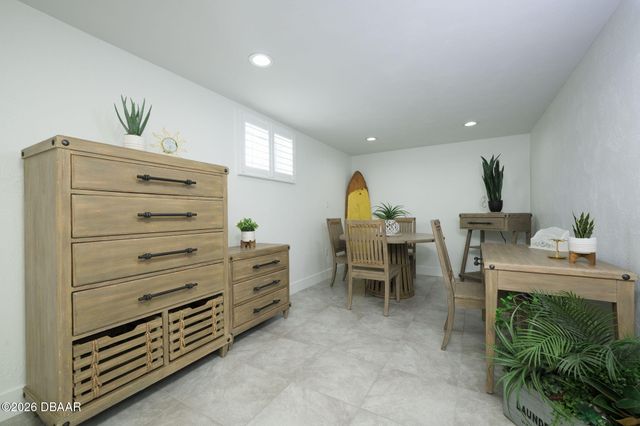 342 Emory Drive, Daytona Beach, FL 32118