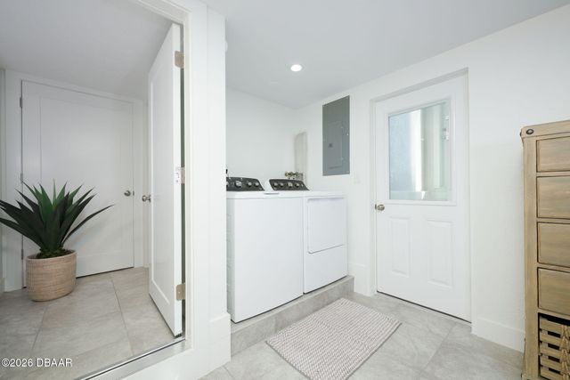 342 Emory Drive, Daytona Beach, FL 32118