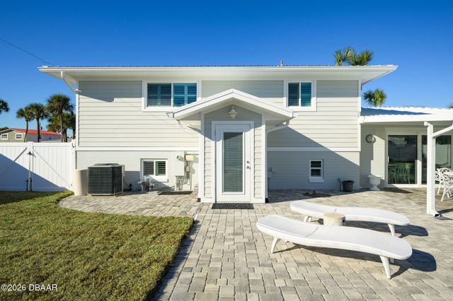 342 Emory Drive, Daytona Beach, FL 32118