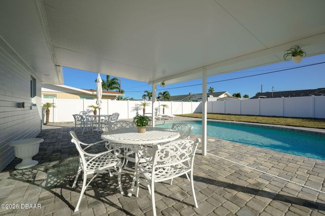 342 Emory Drive, Daytona Beach, FL 32118