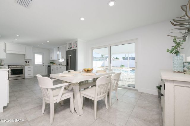 342 Emory Drive, Daytona Beach, FL 32118