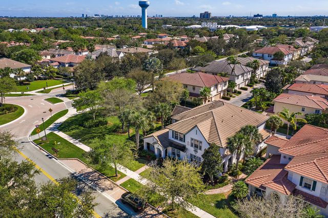 153 Evergrene Parkway, Palm Beach Gardens, FL 33410