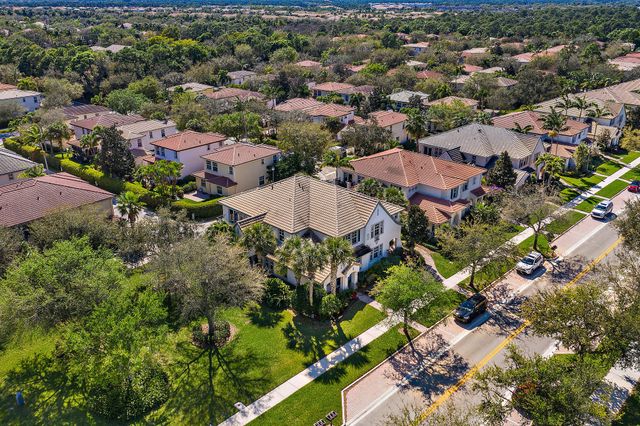 153 Evergrene Parkway, Palm Beach Gardens, FL 33410