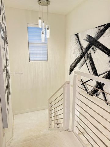 4393 NW 9th St, Plantation, FL 33317