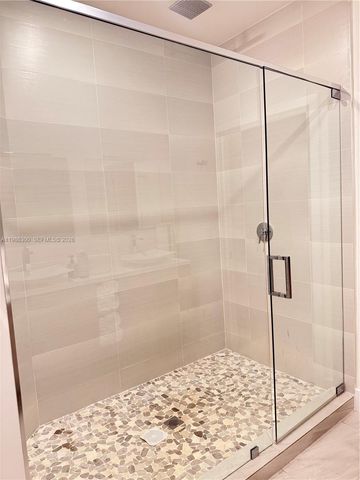 4393 NW 9th St, Plantation, FL 33317