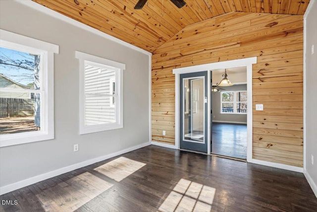 104 Kerigon Lane, Youngsville, NC 27596