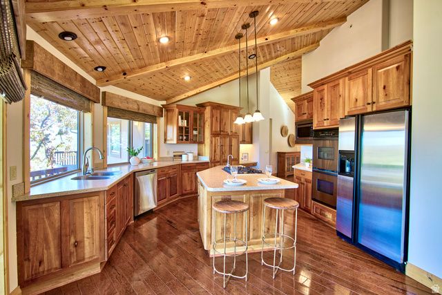 715 S OAK DR, Woodland Hills, UT 84653