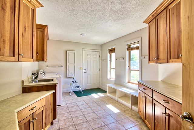 715 S OAK DR, Woodland Hills, UT 84653