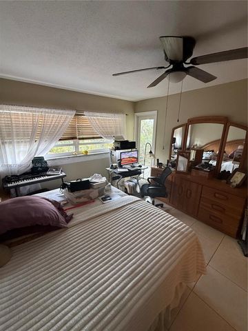 700 NE 14th Ave 409, Hallandale Beach, FL 33009