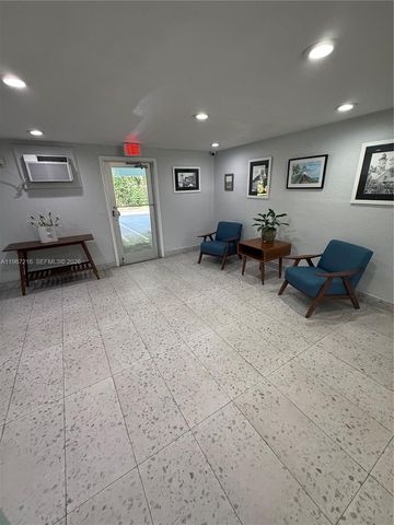 700 NE 14th Ave 409, Hallandale Beach, FL 33009