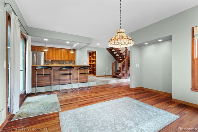 30761 Glenmuer Street, Farmington Hills, MI 48334