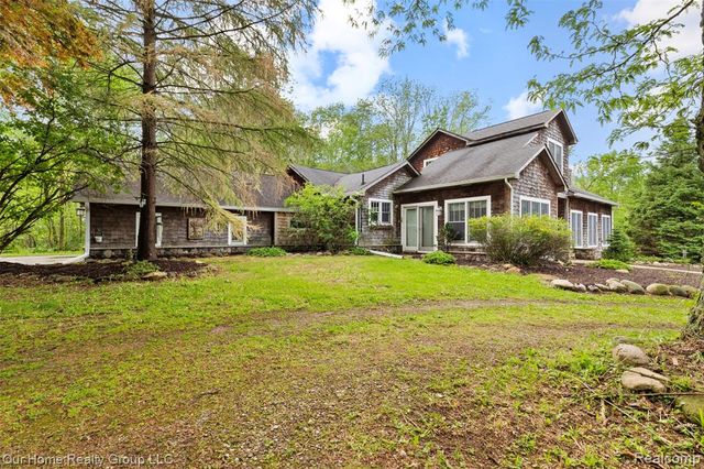 30761 Glenmuer Street, Farmington Hills, MI 48334