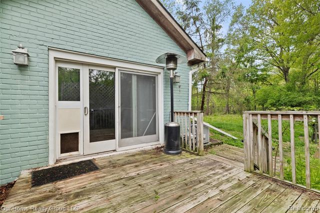 30761 Glenmuer Street, Farmington Hills, MI 48334