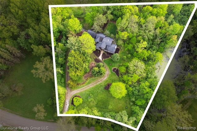 30761 Glenmuer Street, Farmington Hills, MI 48334